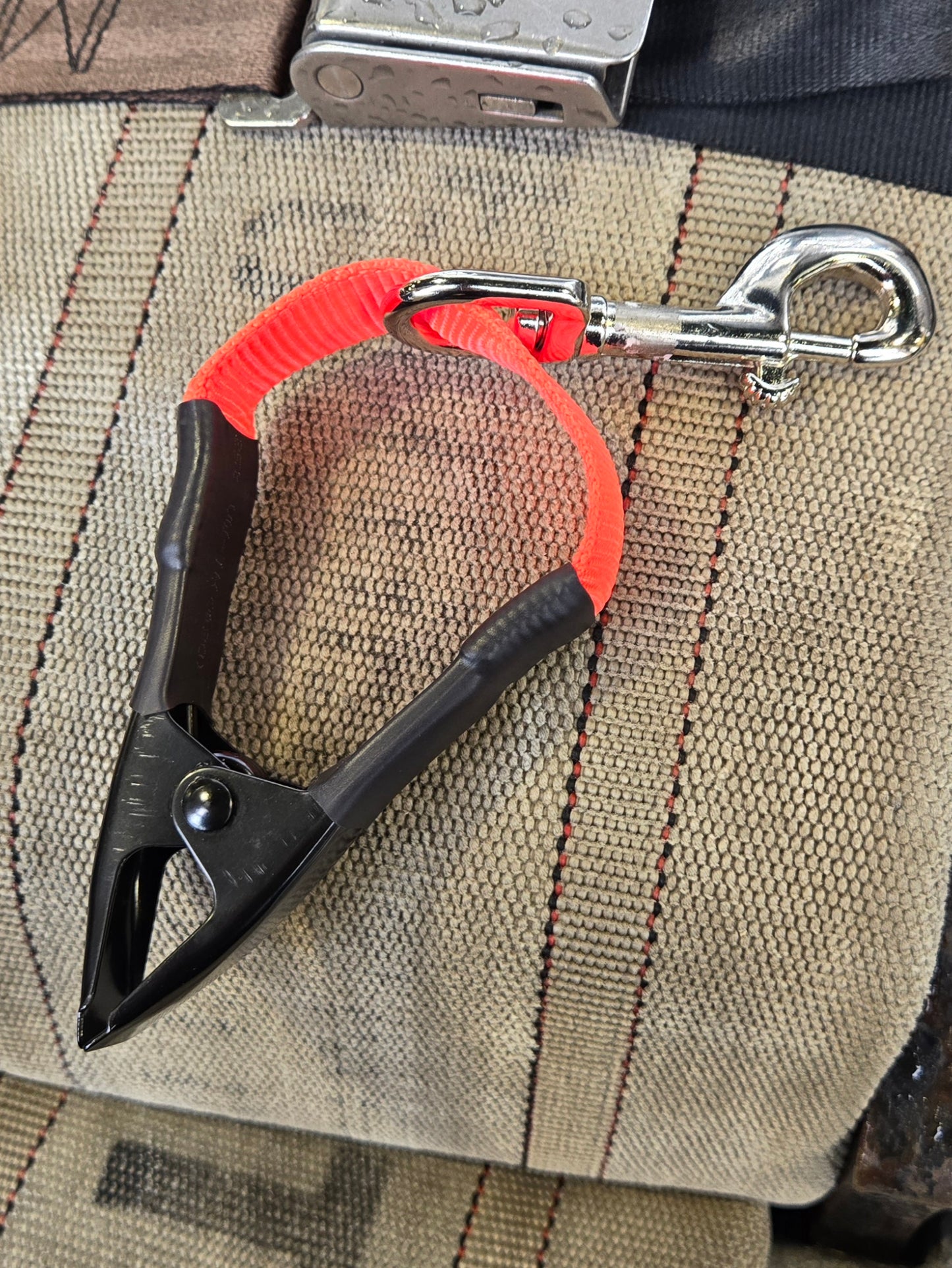 Glove Clamp - Improved Design